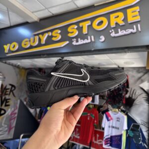 Nike Vomero 5