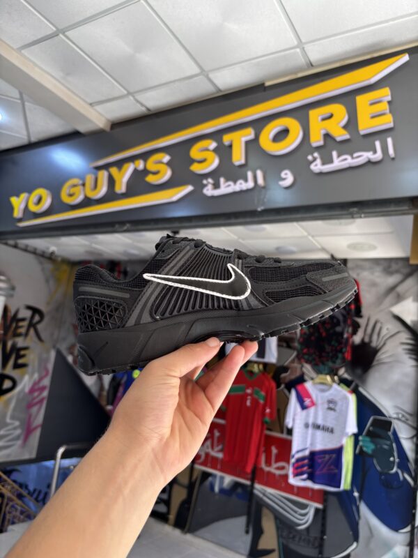 Nike Vomero 5