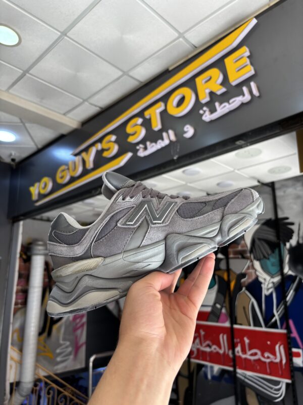 New Balance 9060 Gris nardo