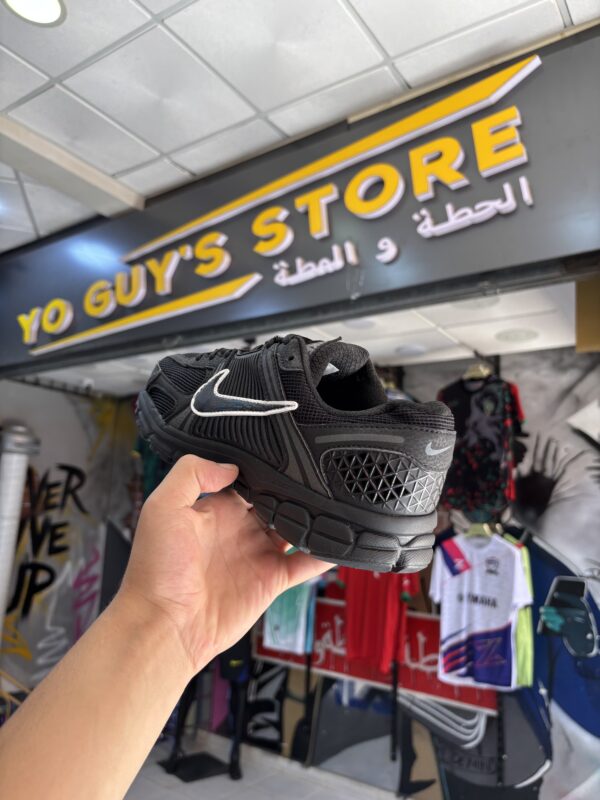 Nike Vomero 5 – Image 2