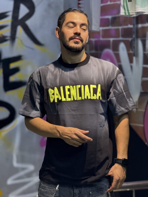 T-shirt New Tape  Balenciaga – Image 13
