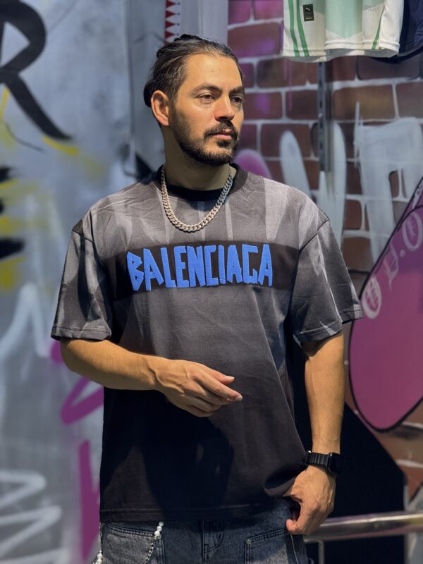 T-shirt New Tape  Balenciaga – Image 15