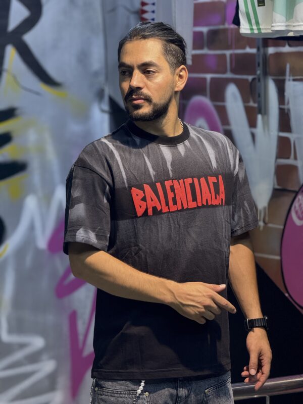 T-shirt New Tape  Balenciaga – Image 6