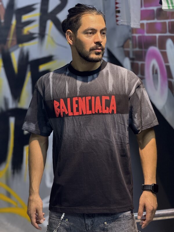 T-shirt New Tape  Balenciaga – Image 7